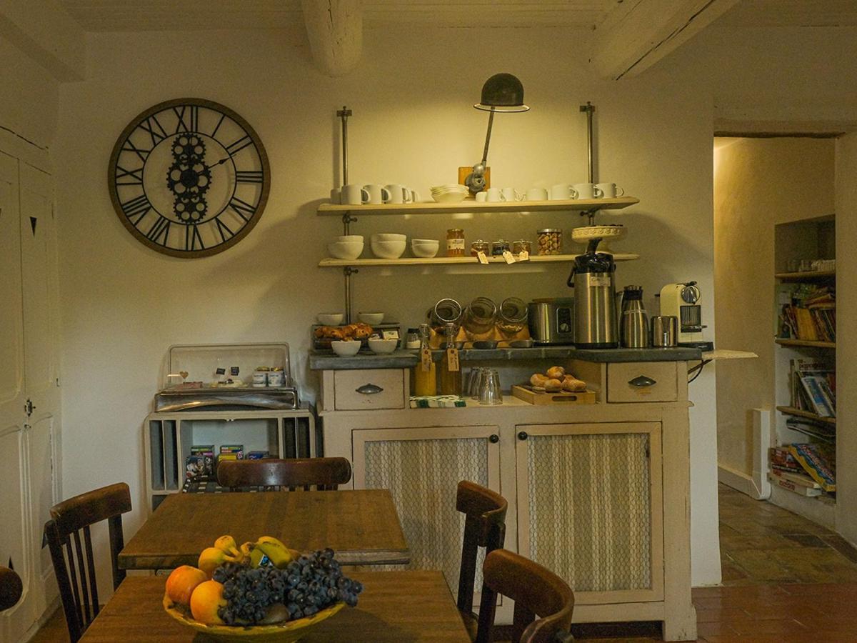 Bed and Breakfast Montjoia Л'Иль-сюр-ла-Сорг Экстерьер фото