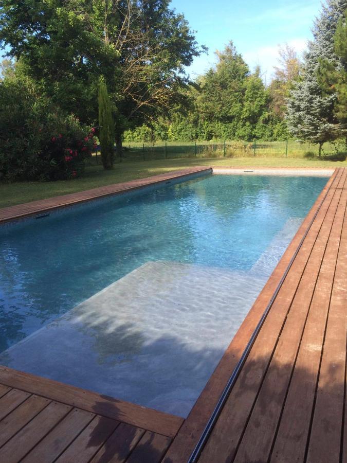 Bed and Breakfast Montjoia Л'Иль-сюр-ла-Сорг Экстерьер фото