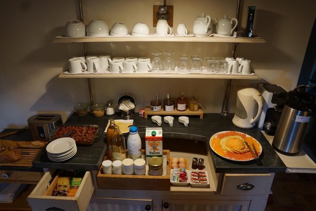 Bed and Breakfast Montjoia Л'Иль-сюр-ла-Сорг Экстерьер фото