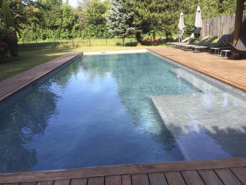 Bed and Breakfast Montjoia Л'Иль-сюр-ла-Сорг Экстерьер фото